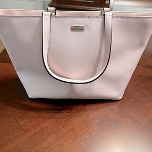 Kate Spade large tote - like new condition!